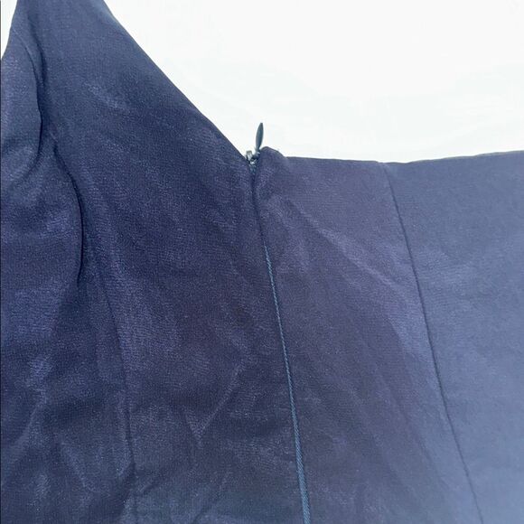 Elegant Navy One-Shoulder Gown with scarf size 11-12 - Picture 9 of 14